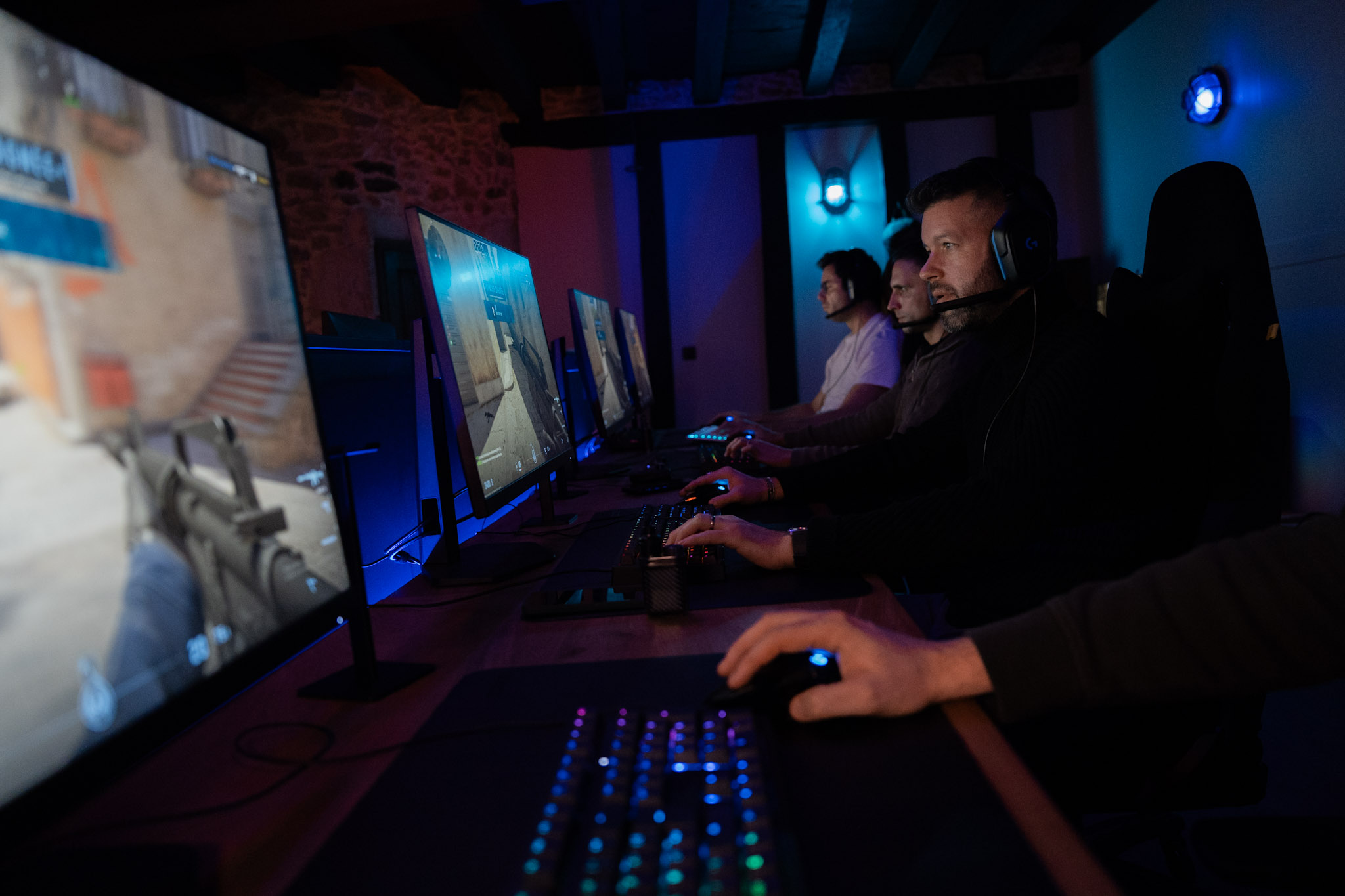 Salle PC Gaming Gîte Gaming Gamers Nest